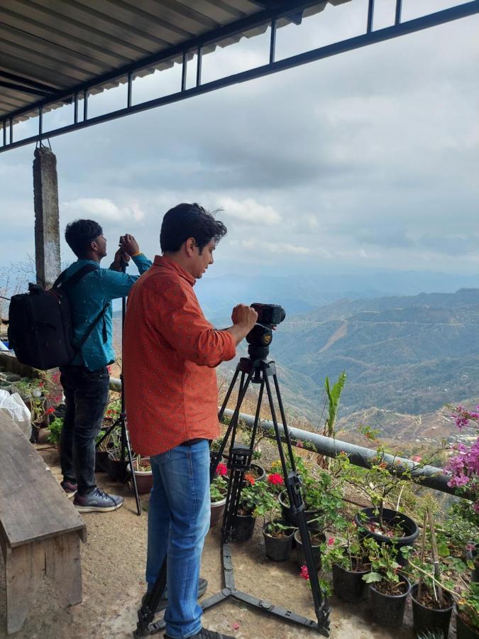 Giftland Homestay Āīzawl Exterior foto